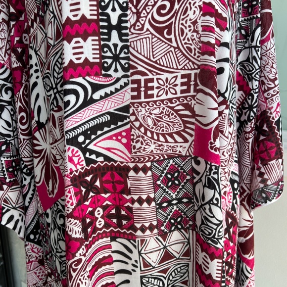 0070/ Red Black Colorful Poncho With Fringe , Loose Top - Picture 8 of 11